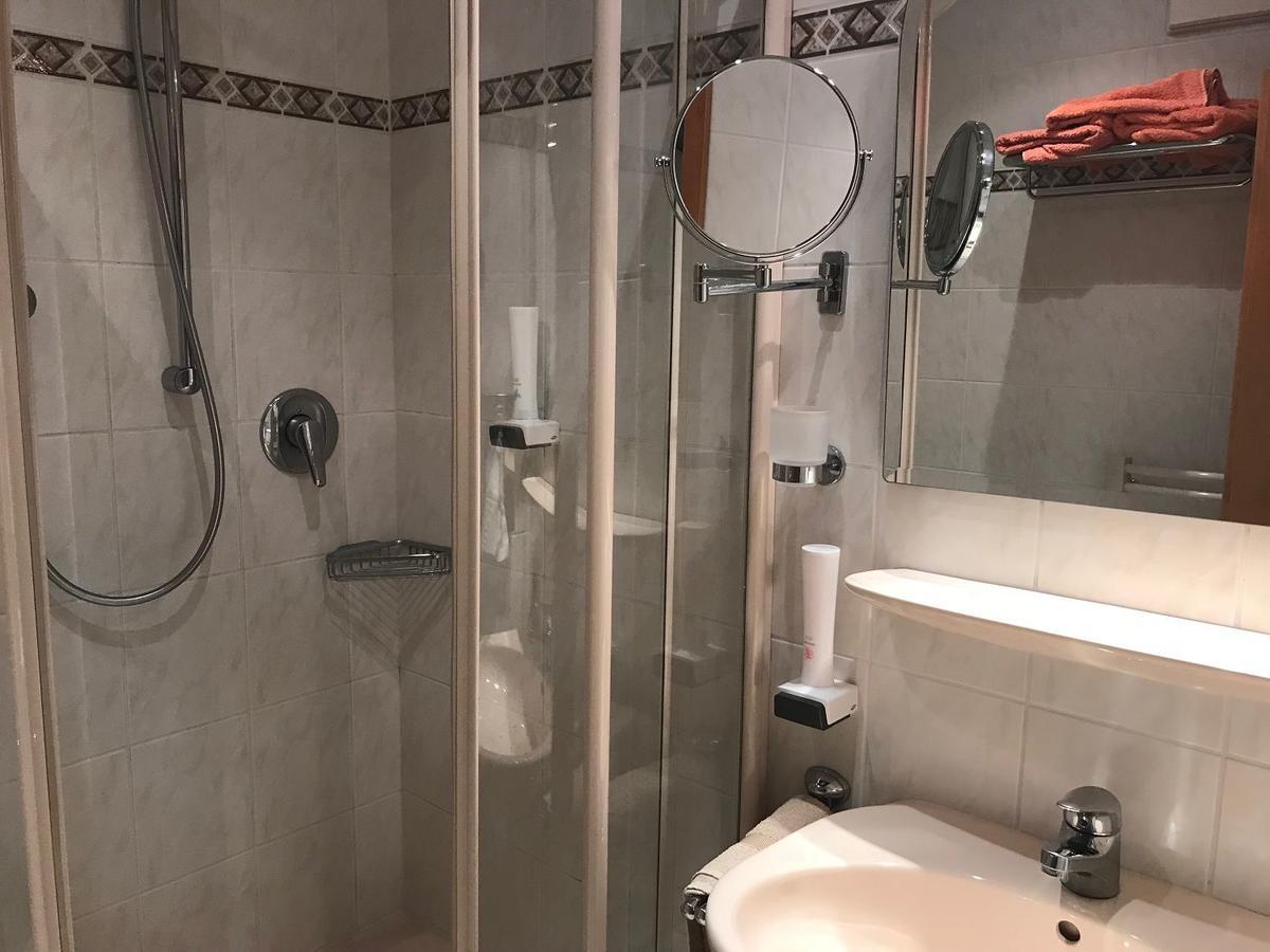 Gasthof & Hotel Goldener Hirsch Bad Berneck im Fichtelgebirge Luaran gambar