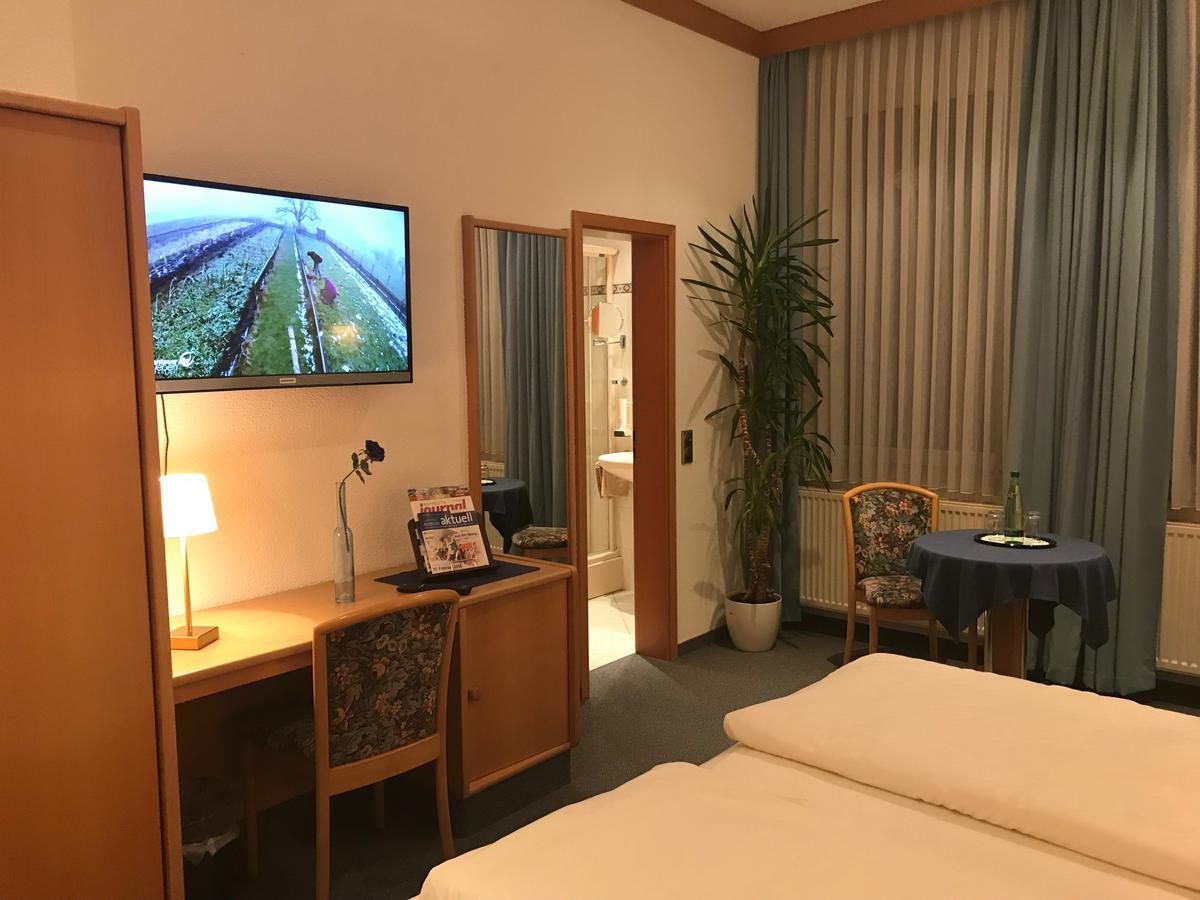 Gasthof & Hotel Goldener Hirsch Bad Berneck im Fichtelgebirge Luaran gambar